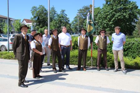 dvig zastave čebelarji (10)